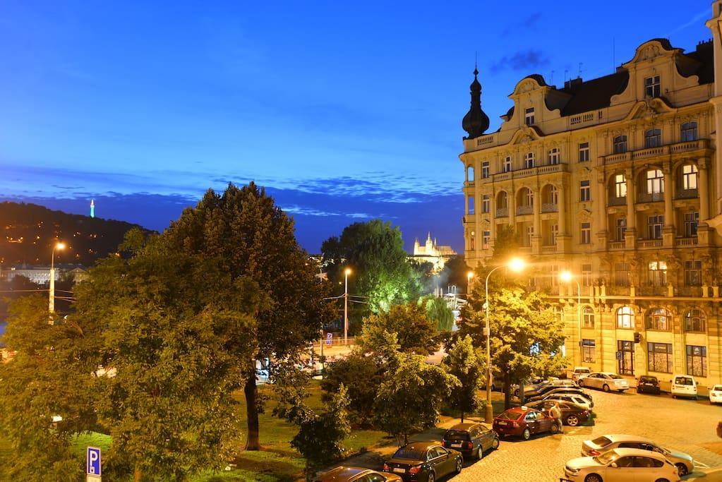 Apartments Resslova By The Dancing House Praga Exterior foto