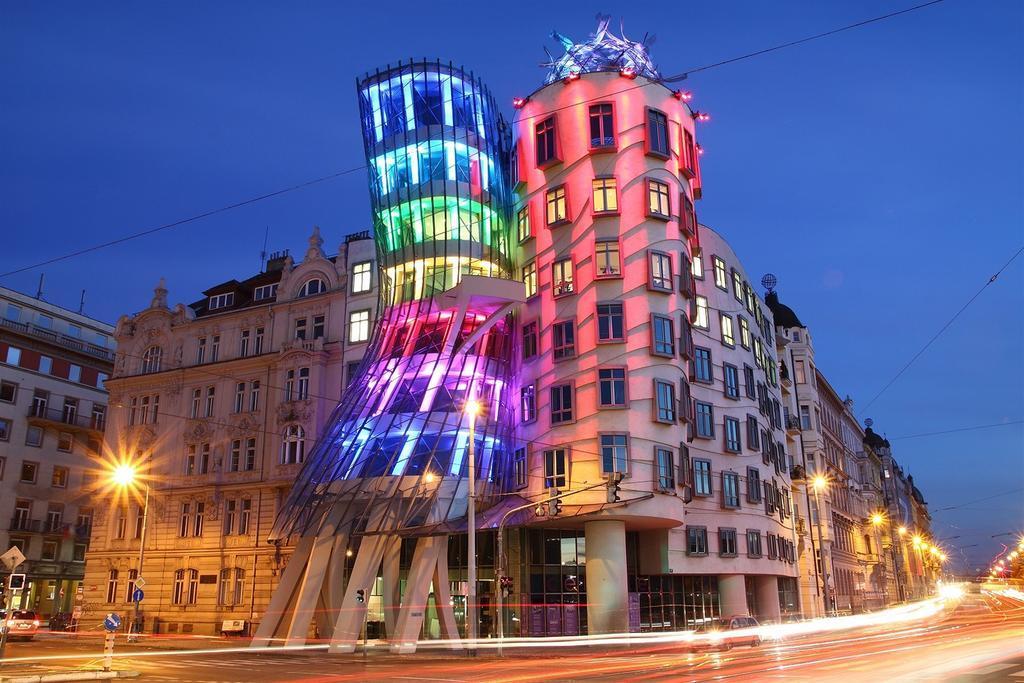 Apartments Resslova By The Dancing House Praga Exterior foto